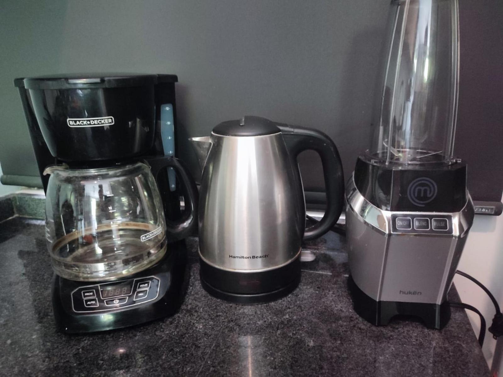 Modern 1 Bedroom Suite By Beach Great Location! 푸에르토 모렐로스 외부 사진