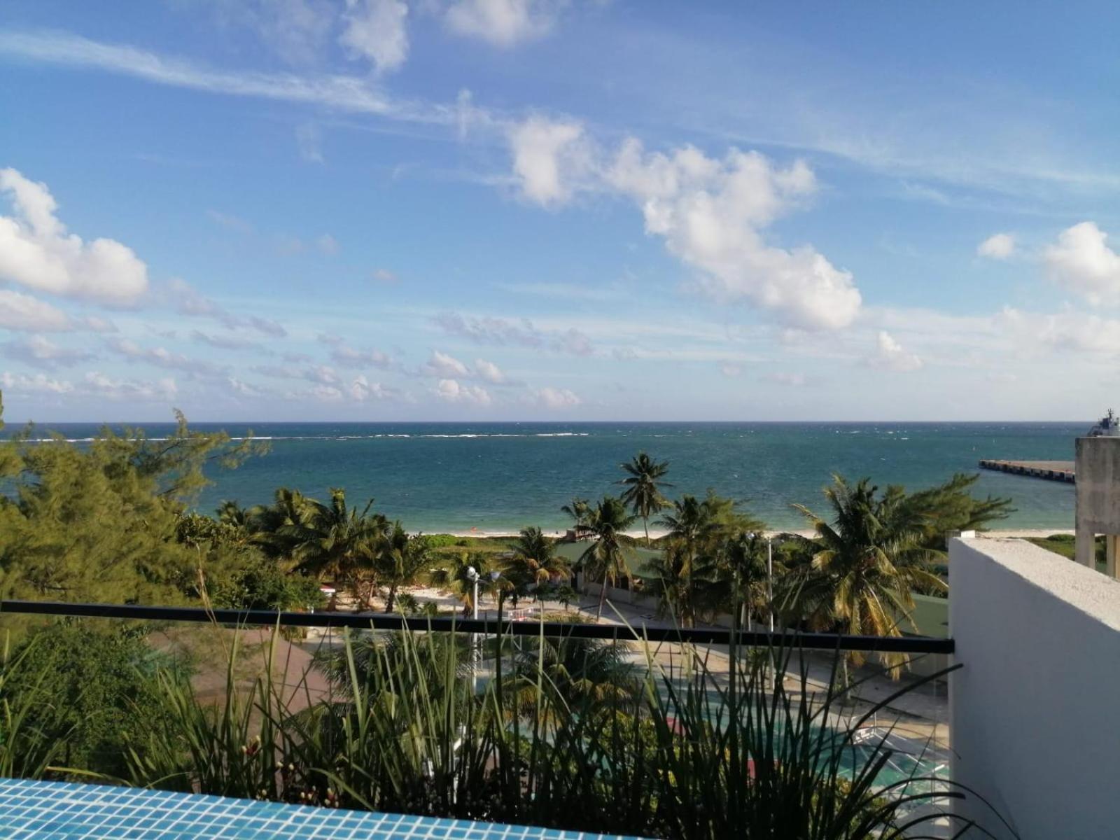 Modern 1 Bedroom Suite By Beach Great Location! 푸에르토 모렐로스 외부 사진
